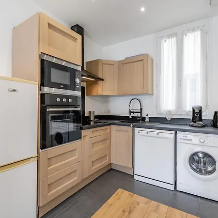 Appartement Charming Bright And Equipped